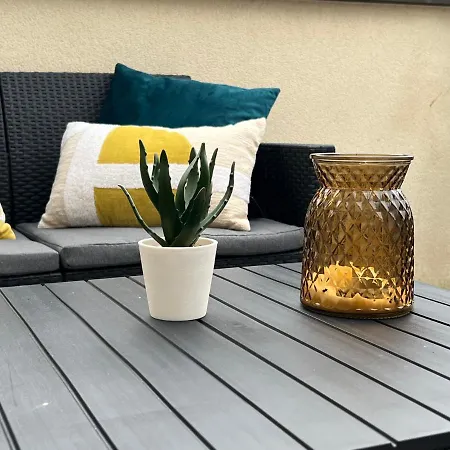 Le Penthouse, Les Bains De