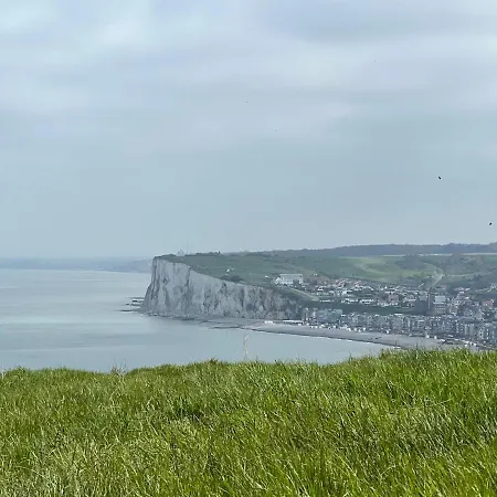 Appartement Le Penthouse, Les Bains De *